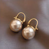 Margarite - Minimalist Retro Pearl Earings